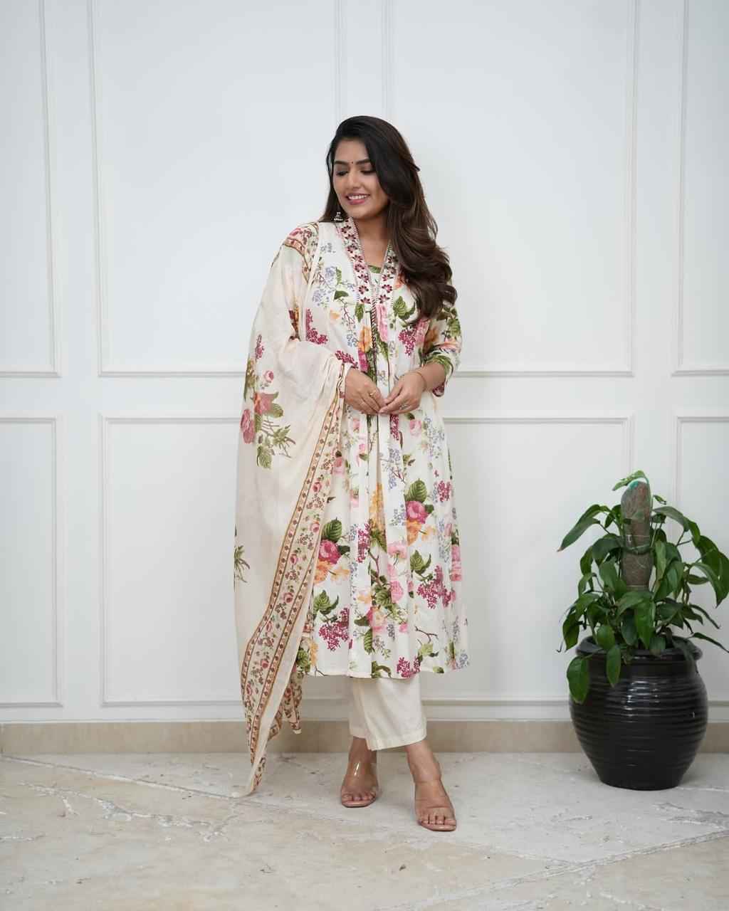Ivory Floral Printed Kurta Set with Dupatta - DevishaFashion