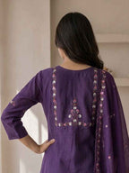 Elegant Deep Purple Embroidered Kurta Pant Set with Dupatta
